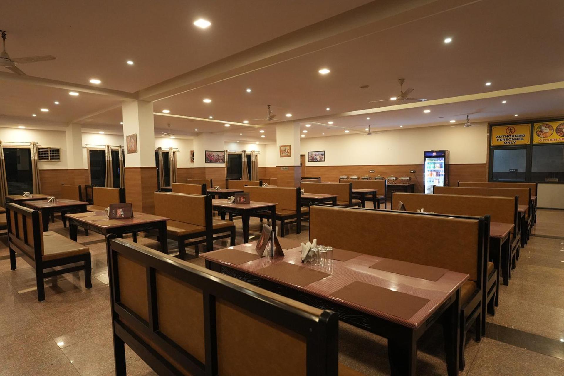 Hotel White Lotus Dungarpur Zewnętrze zdjęcie